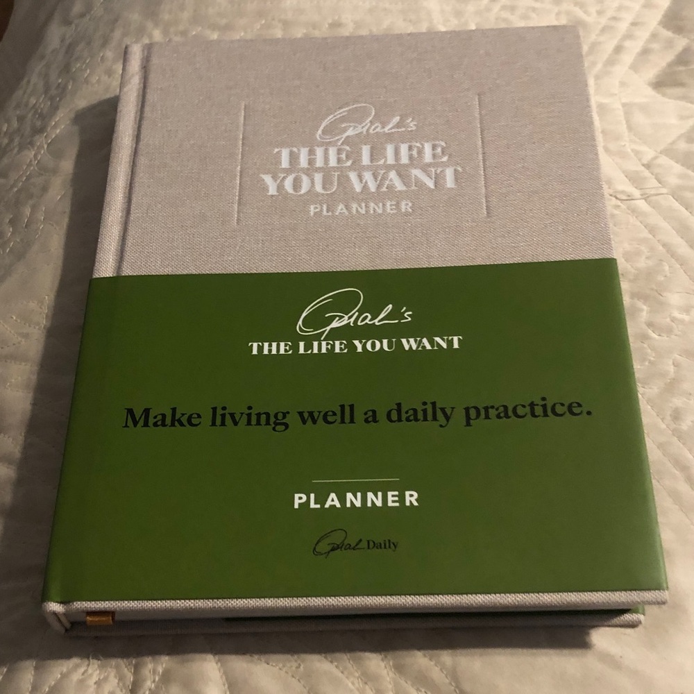 Oprah's The Life You Want Planner - Light Gray Cover with Green Band